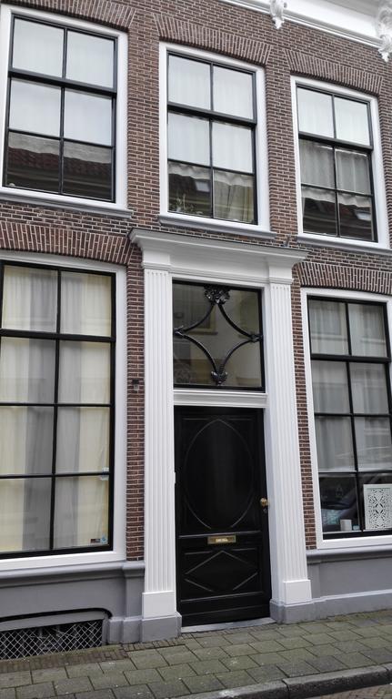 B&B Bij De Sassenpoort Zwolle  Eksteriør bilde