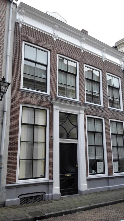 B&B Bij De Sassenpoort Zwolle  Eksteriør bilde